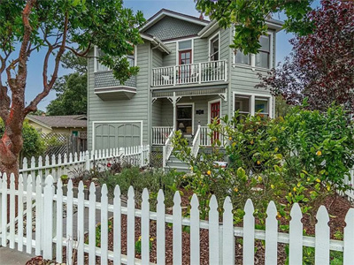 410 Sinex Ave, Pacific Grove, CA