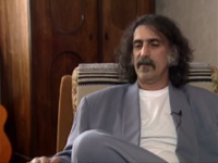 Zappa (Alex Winter)